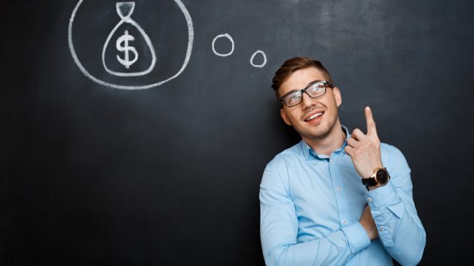 Qual concurso público paga melhor para ensino médio? Foto:Freepik